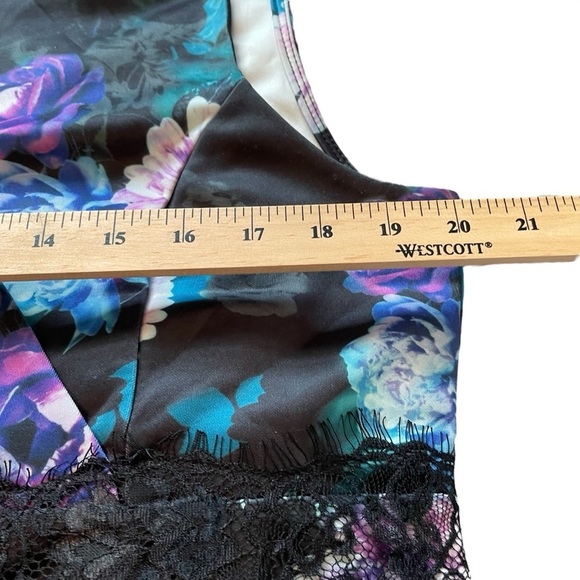 Ricki’s Black/Purple/Blue Floral Sheath,V-Neck Sleeveless-Lace Trim Size 14 - Picture 9 of 9